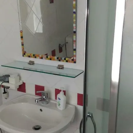 לינה וארוחת בוקר Margherita